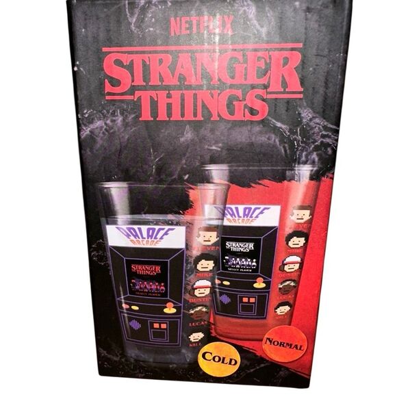 Paladone Netflix Stranger Things Arcade Colour Change Glass Multi 450ml NEW - Picture 3 of 6